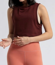 Load image into Gallery viewer, Stretch Crop Tank - Maroon