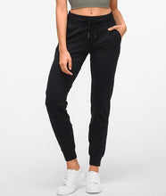 Load image into Gallery viewer, Dane Jogger - Black