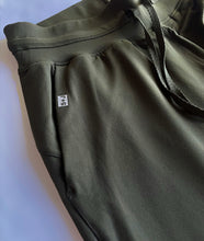 Load image into Gallery viewer, Dane Jogger - Olive