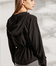 Load image into Gallery viewer, Featherlite Jacket - Black