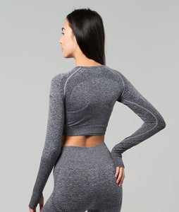 activewear cropped top