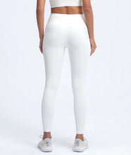 Load image into Gallery viewer, Candy Blush Ribbed Leggings - White
