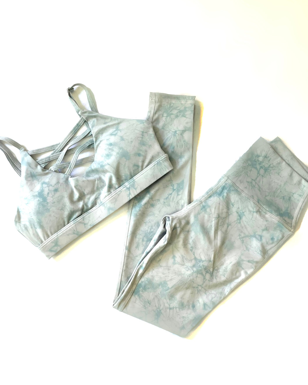 Light Blue Tie-Dye Scrunch Set (Final Sale)