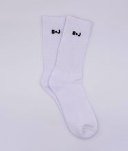 Load image into Gallery viewer, Crew Socks - White (1 pair)
